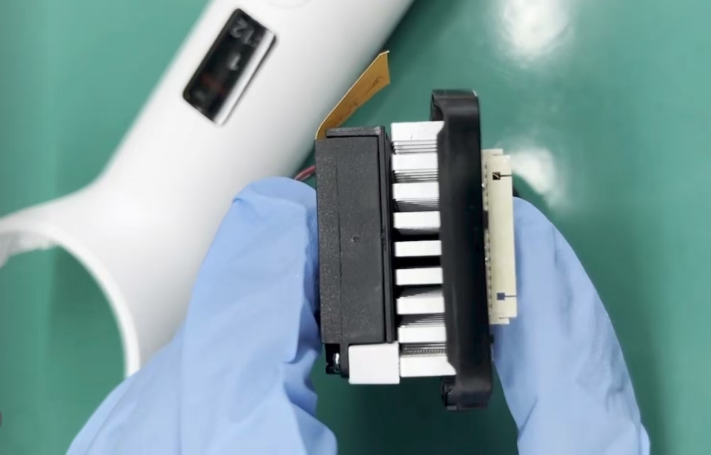 Case Study: DC 3510 Small Blower Fan Applied in Hair Removal Device
