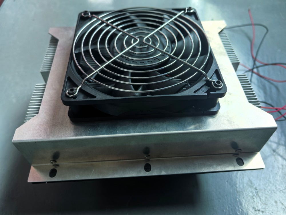 TEC cooling solution